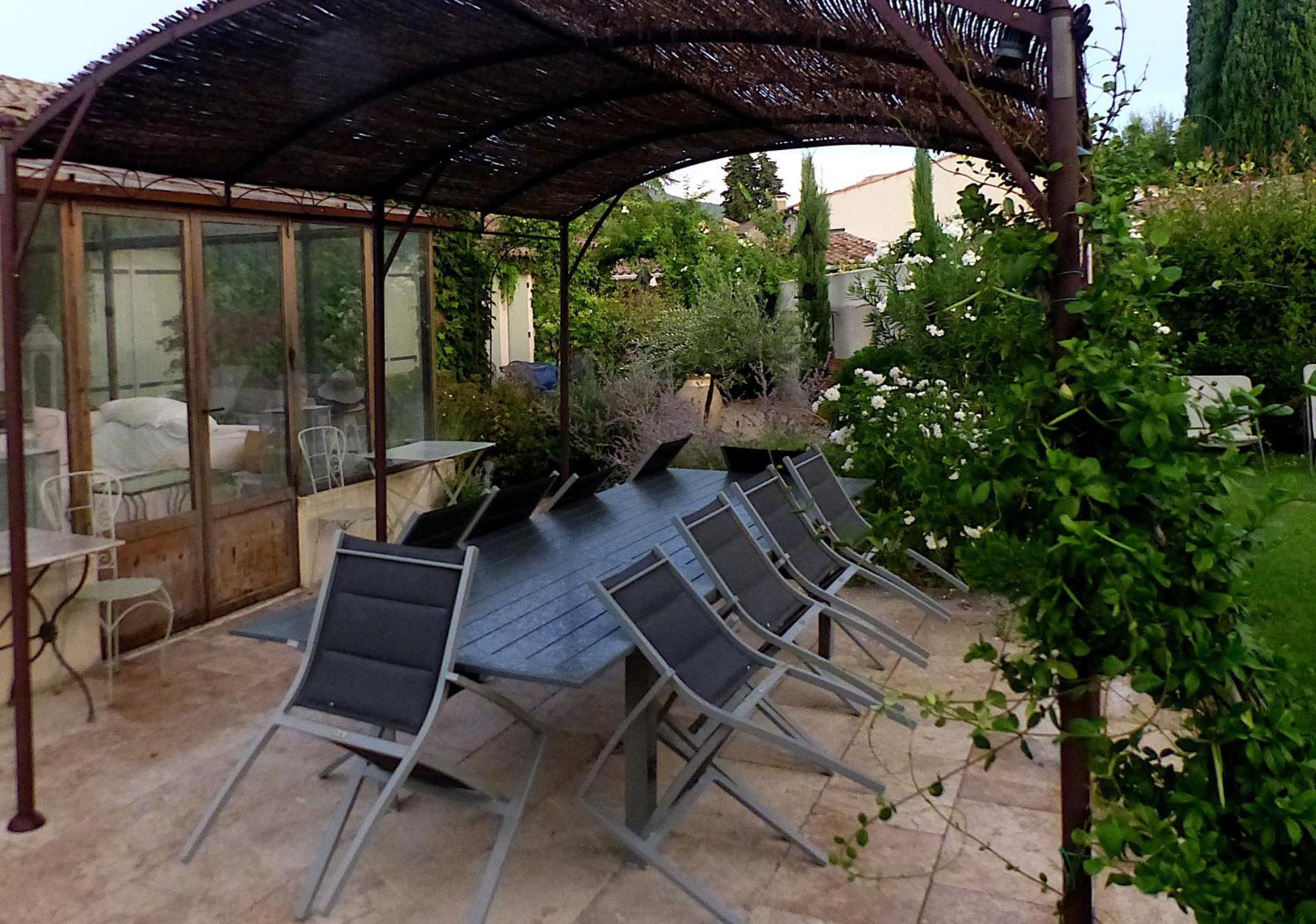 Le Chat Sur Le Toit Bed and Breakfast Lourmarin Buitenkant foto