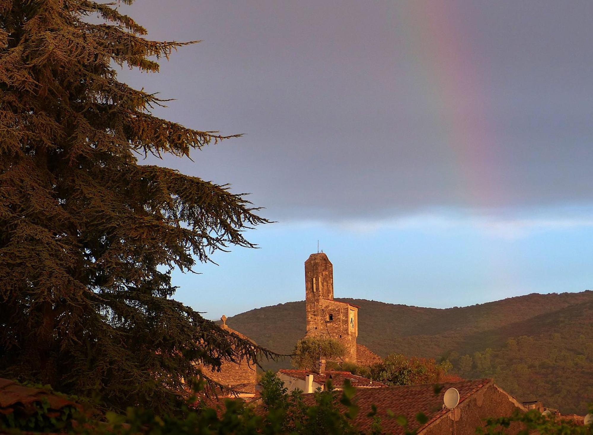 Le Chat Sur Le Toit Bed and Breakfast Lourmarin Buitenkant foto